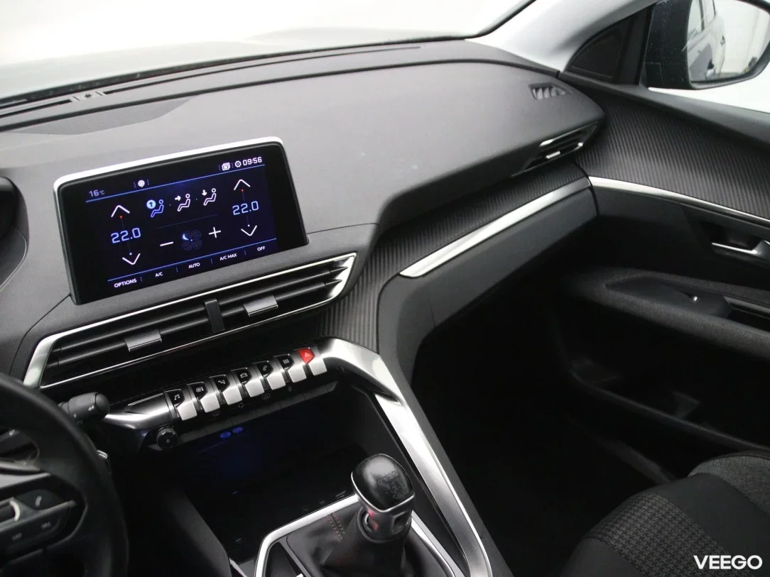 Peugeot 3008 1.2 96kW