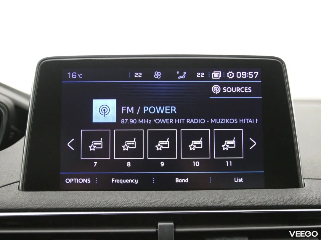 Peugeot 3008 1.2 96kW