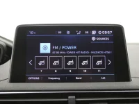 Peugeot 3008 1.2 96kW thumbnail