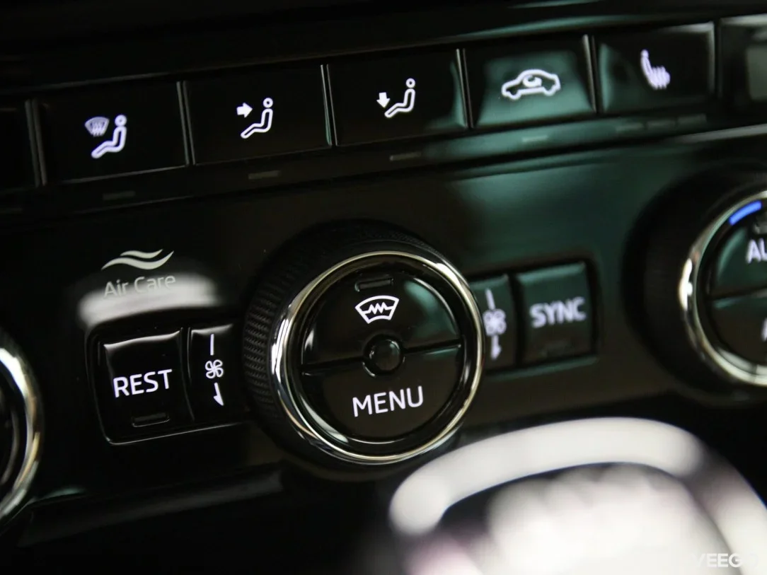 Skoda Superb 1.5 110kW