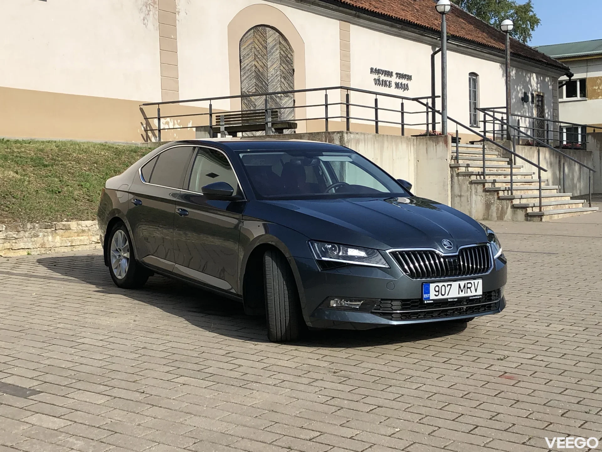 Skoda Superb 2.0 140kW