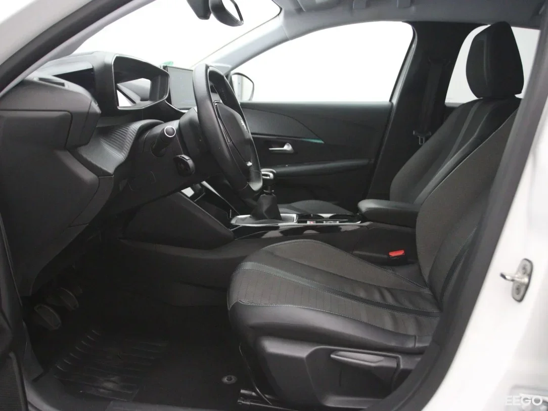 Peugeot 208 1.2 74kW