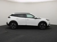 Peugeot 2008 1.2 74kW thumbnail