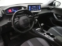 Peugeot 2008 1.2 74kW thumbnail