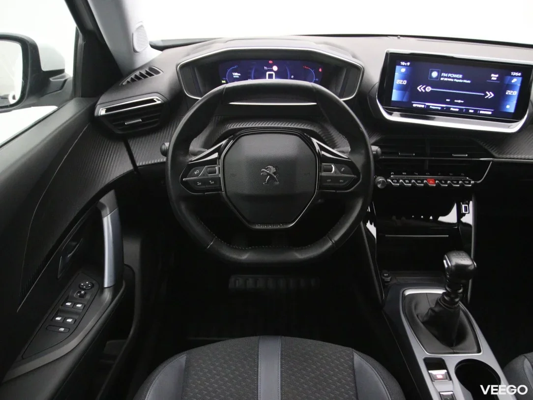 Peugeot 2008 1.2 74kW