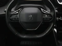 Peugeot 2008 1.2 74kW thumbnail