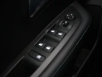 Peugeot 208 1.2 74kW thumbnail