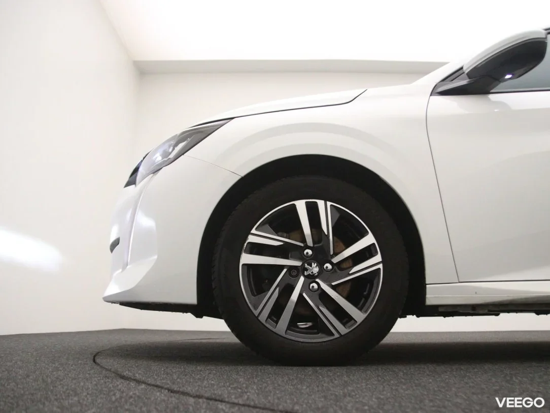 Peugeot 208 1.2 74kW