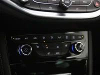 Opel Astra 1.4 110kW thumbnail