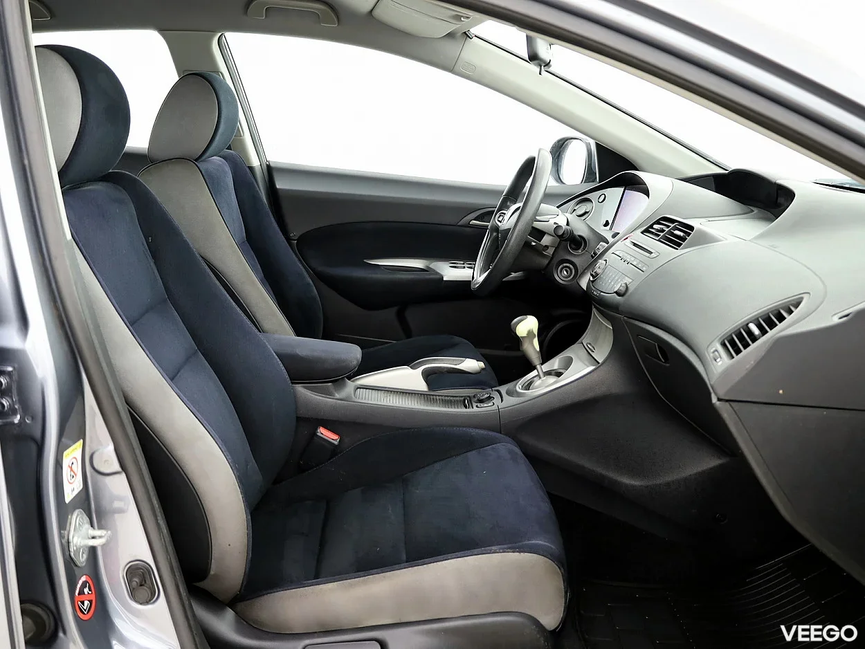 Honda Civic 1.3 61kW