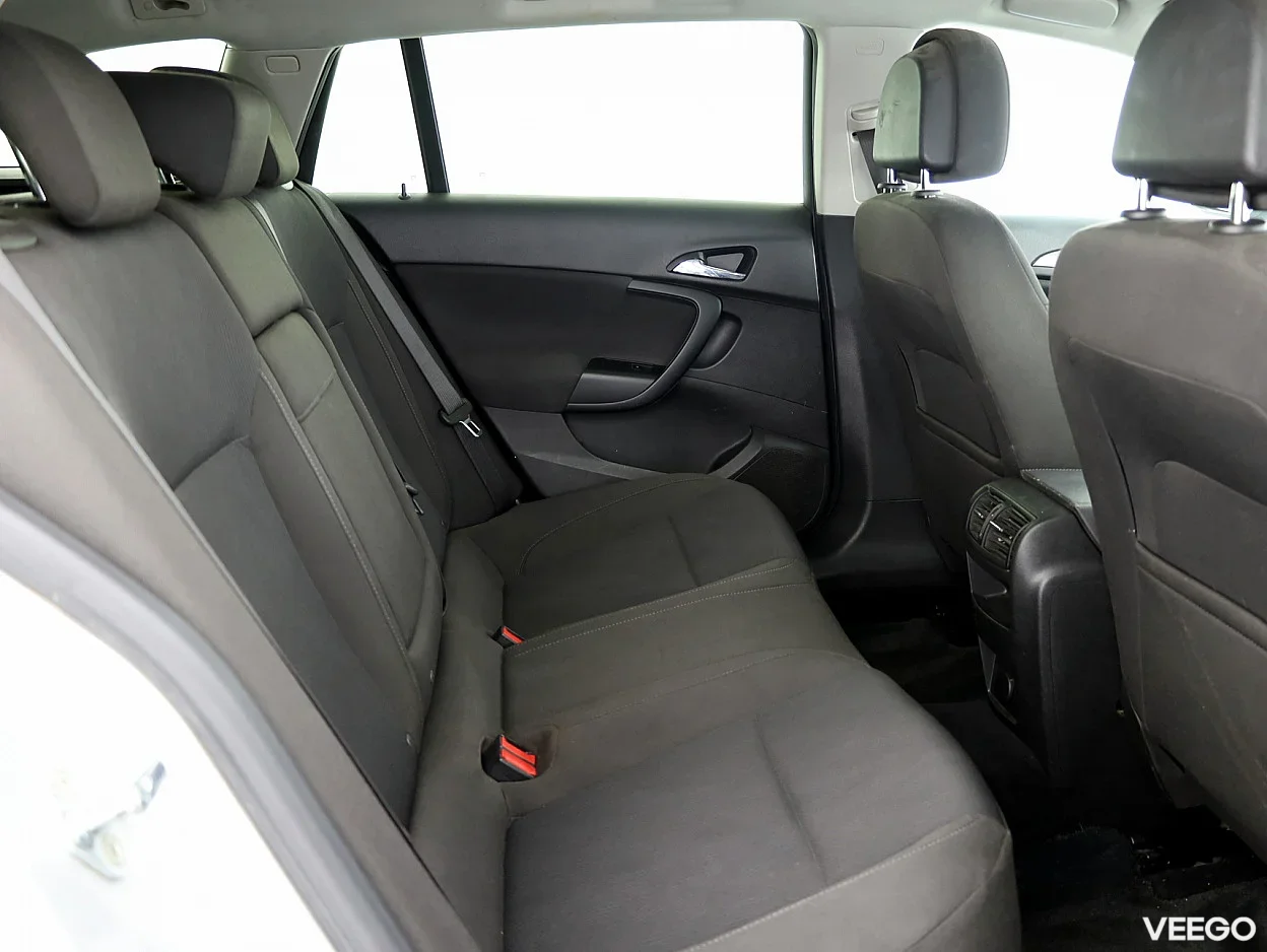 Opel Insignia 1.8 104kW