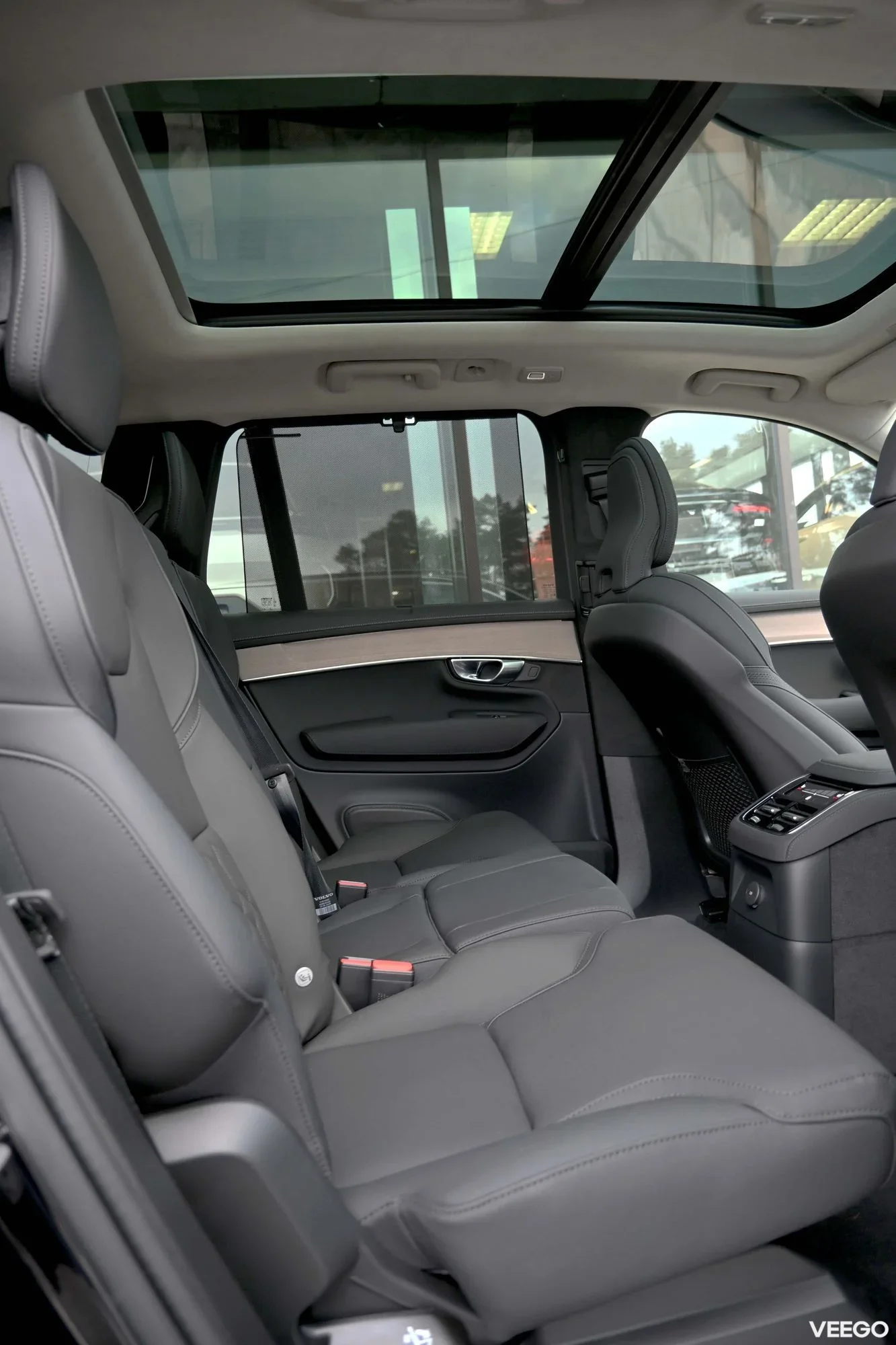 Volvo XC90 7K AWD H&K ULTIMATE BRIGHT INTELLI SAFE PRO MY26 2 335kW