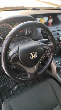 Honda Accord 2.2 110kW thumbnail