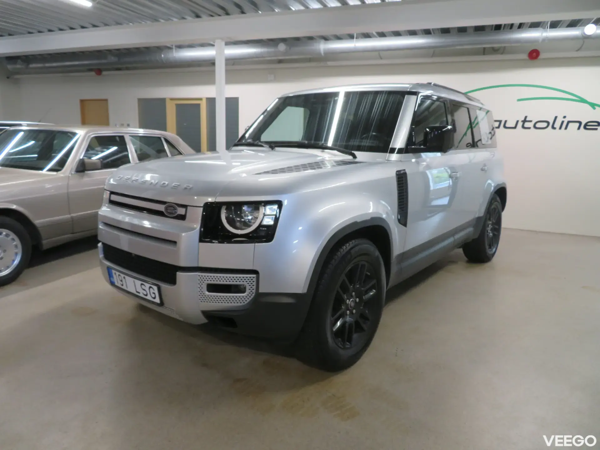 Land Rover Defender 3.0 294kW
