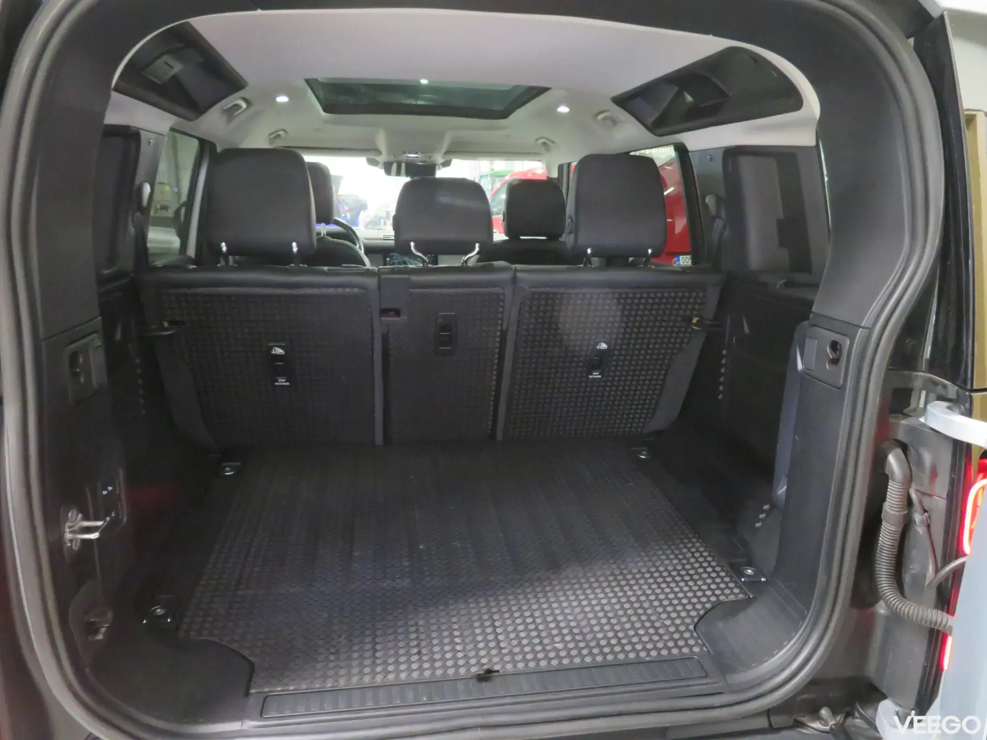 Land Rover Defender 3.0 294kW
