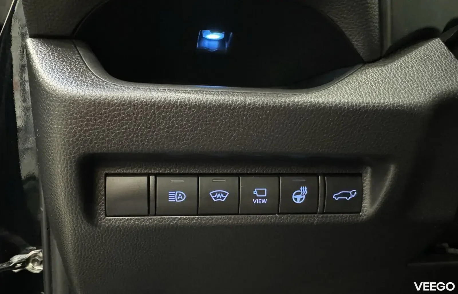 Toyota RAV4 Executive Premium JBL 2.5 131kW