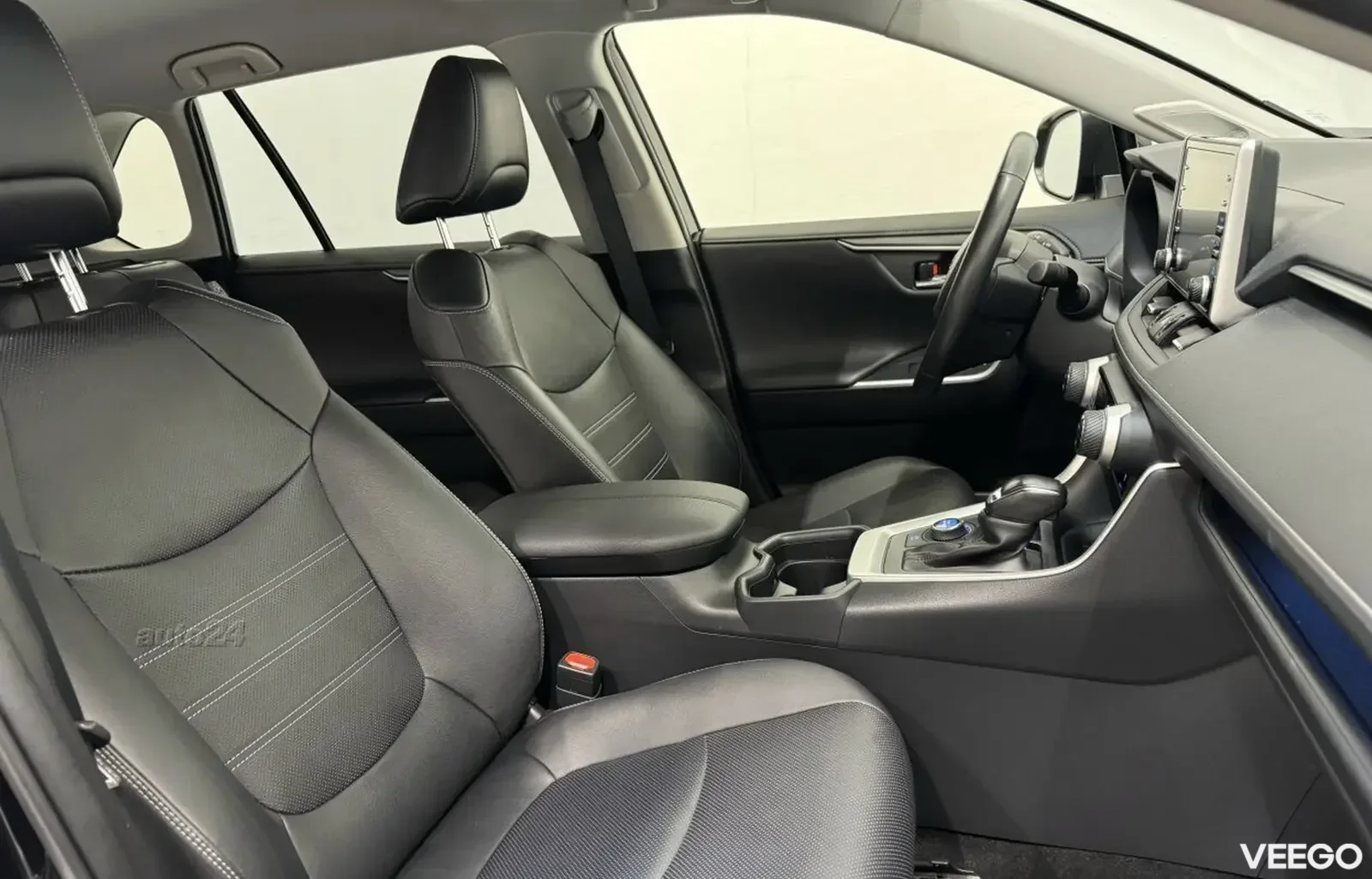 Toyota RAV4 Executive Premium JBL 2.5 131kW