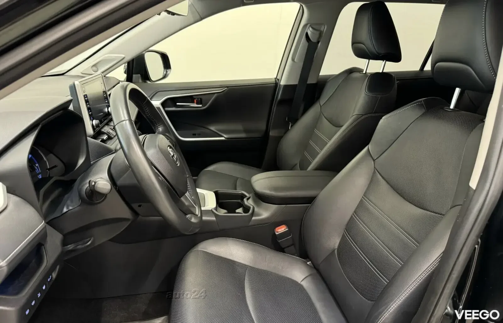 Toyota RAV4 Executive Premium JBL 2.5 131kW