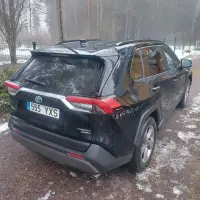 Toyota RAV4 Executive Premium JBL 2.5 131kW thumbnail