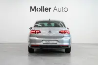 Volkswagen Passat 110kW thumbnail