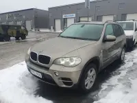 BMW X5 thumbnail