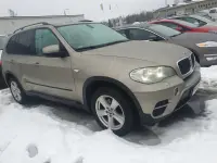 BMW X5 thumbnail