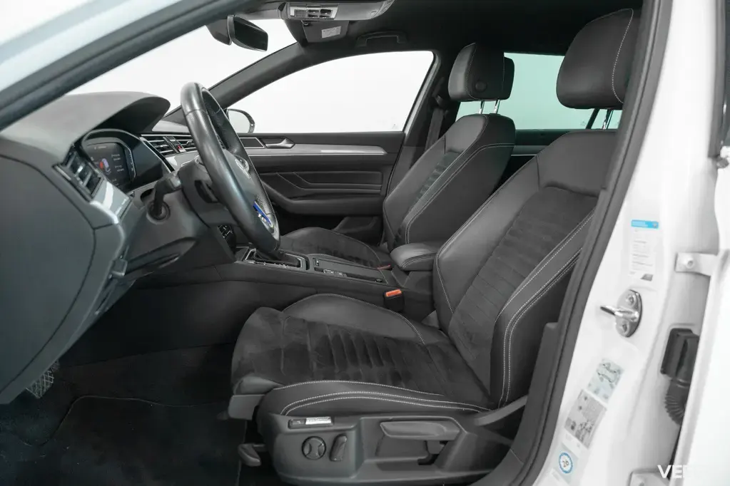 Volkswagen Passat 115kW