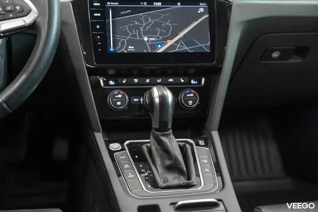 Volkswagen Passat 115kW