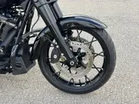 Harley-Davidson FLHX thumbnail