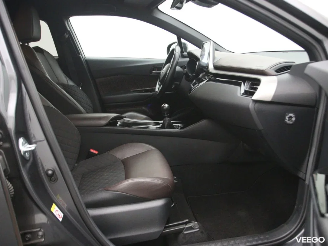 Toyota C-HR 1.2 85kW