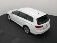 Volkswagen Passat 2 110kW thumbnail