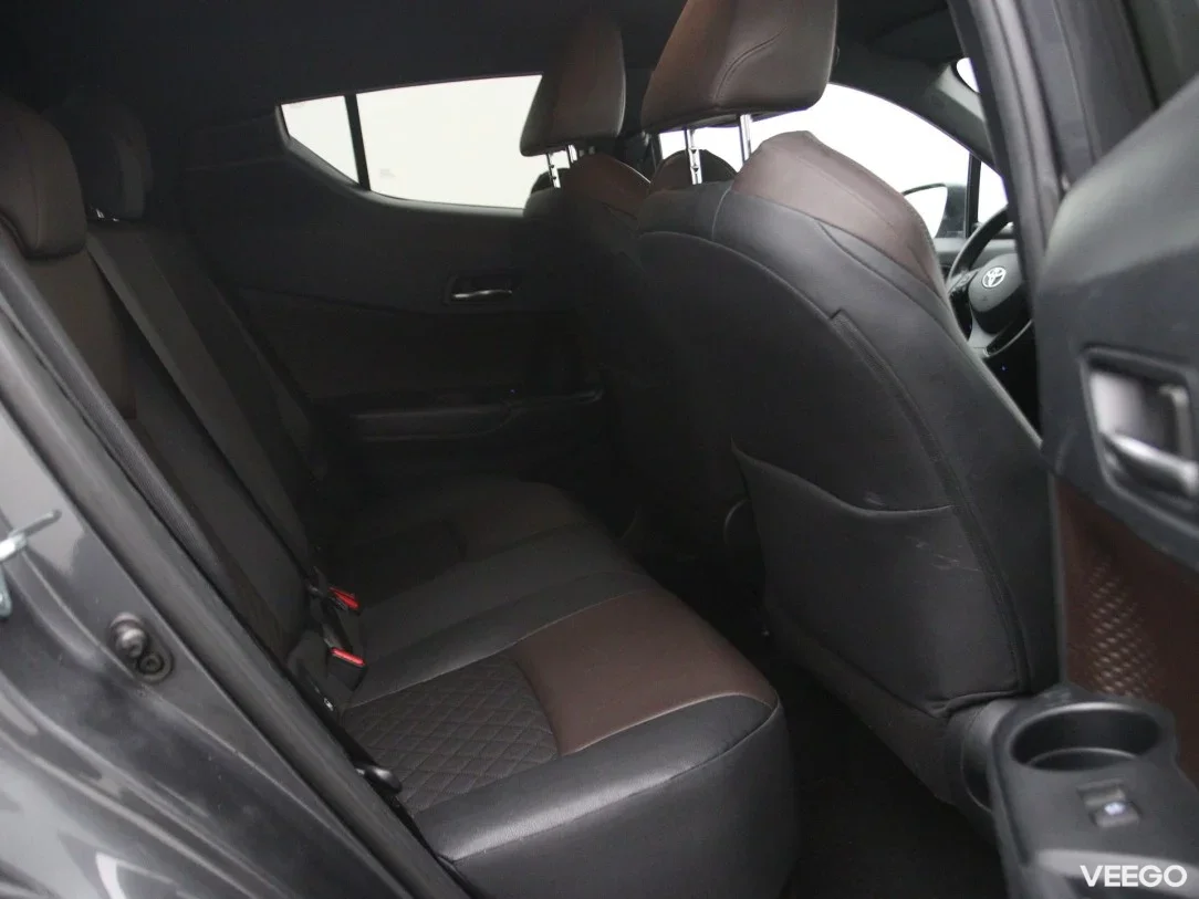 Toyota C-HR 1.2 85kW