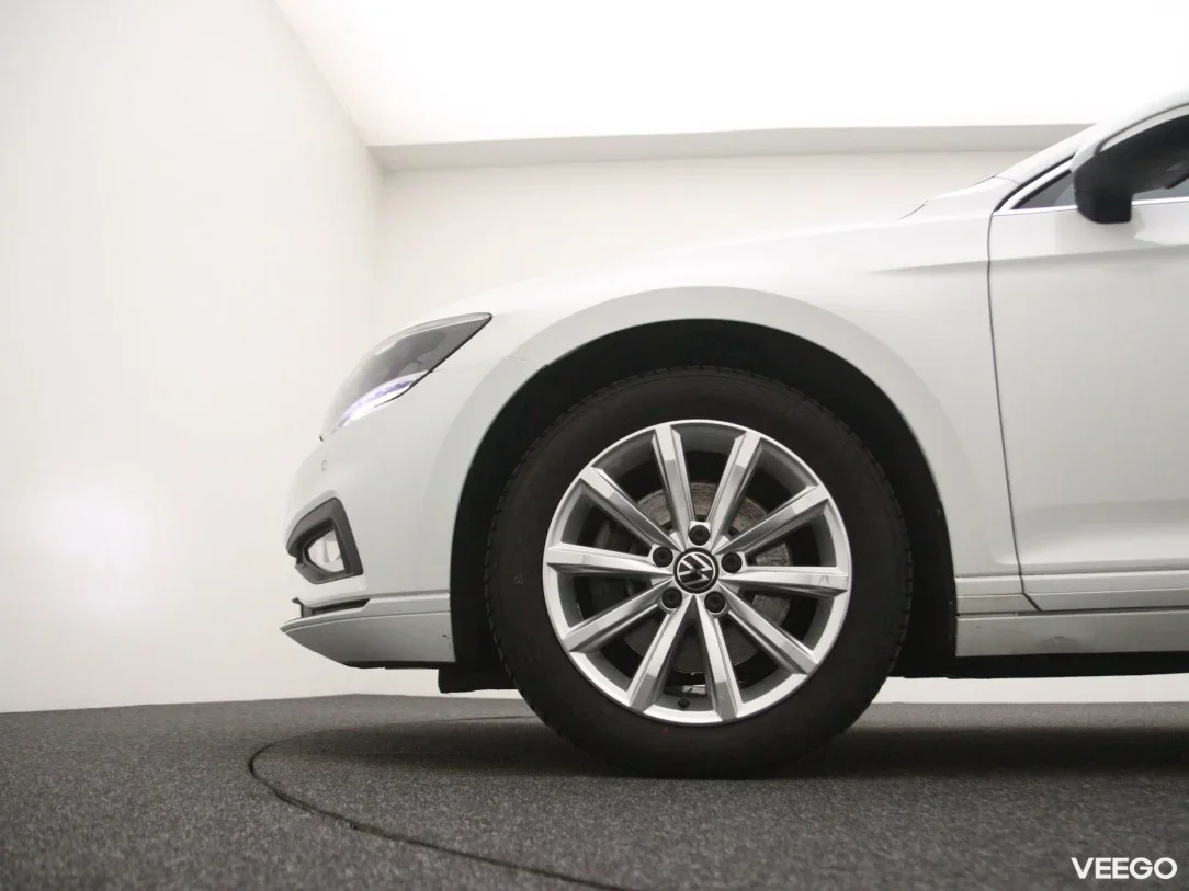 Volkswagen Passat 2 110kW