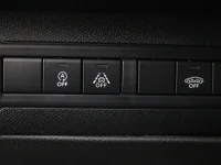 Peugeot 308 1.5 96kW thumbnail