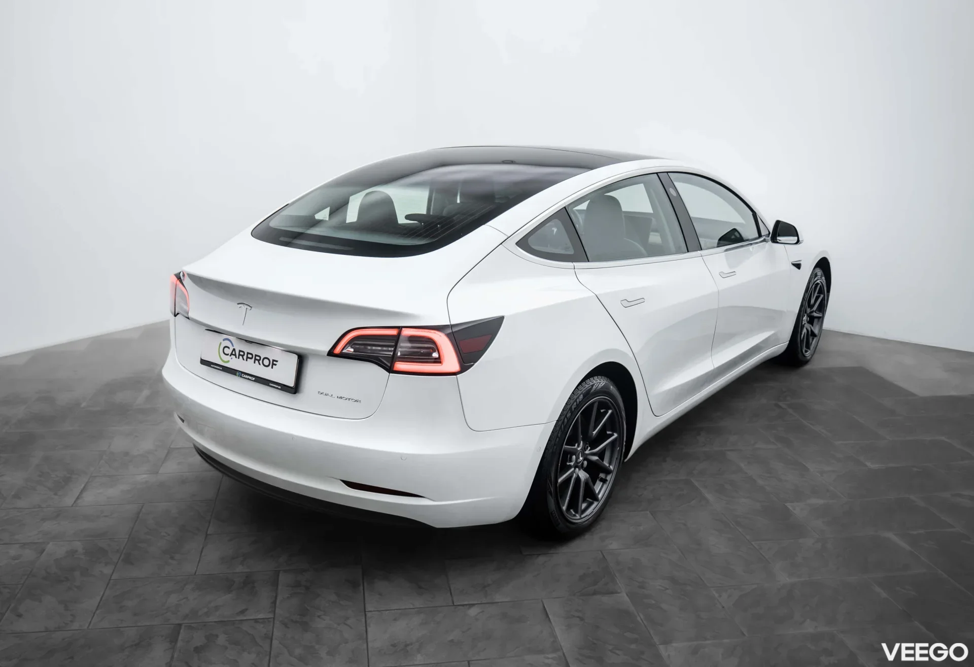 Tesla Model 3 Long Range Dual Motor 153kW