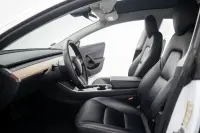 Tesla Model 3 Long Range Dual Motor 153kW thumbnail