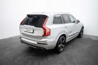 Volvo XC90 R-Design AWD 2.0 177kW thumbnail