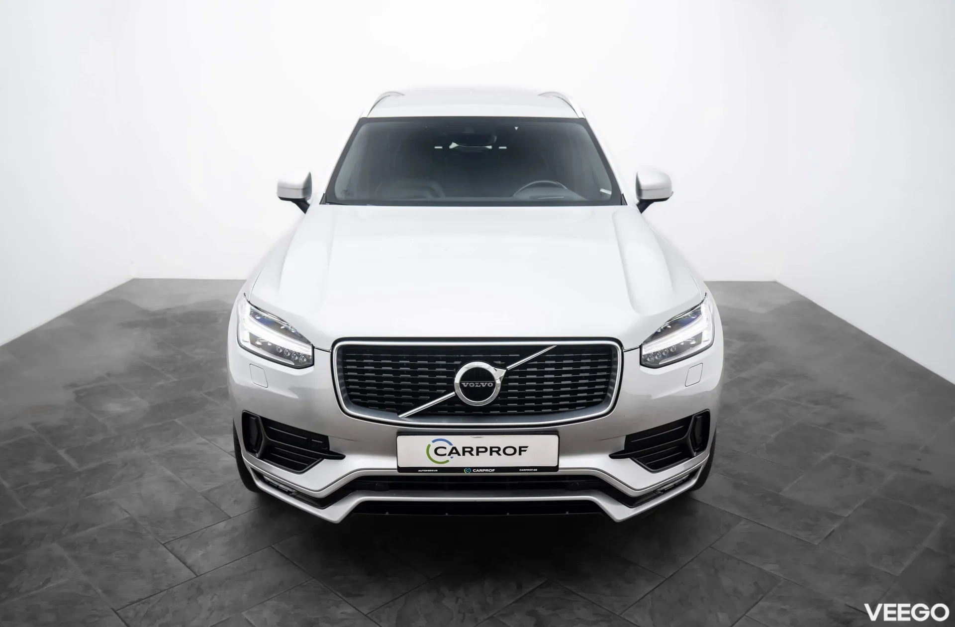 Volvo XC90 R-Design AWD 2.0 177kW