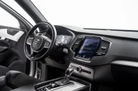 Volvo XC90 R-Design AWD 2.0 177kW thumbnail