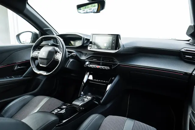 Image of Peugeot 208 74kW