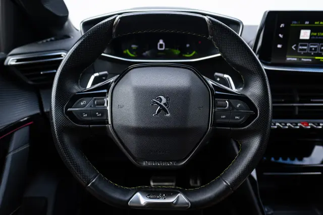 Image of Peugeot 208 74kW