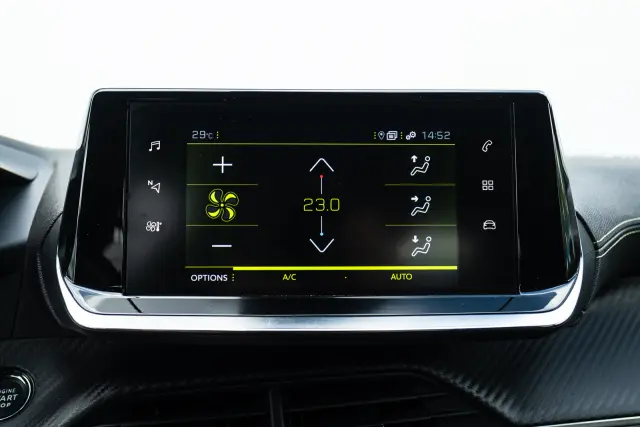 Image of Peugeot 208 74kW