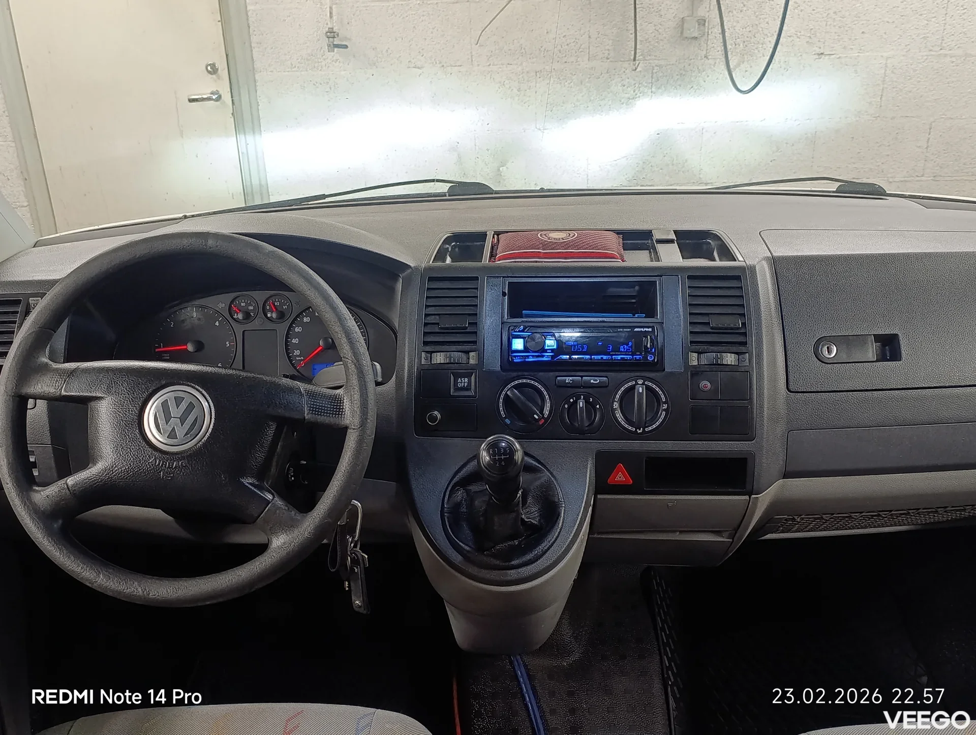 Volkswagen Transporter T5 1.9 77kW