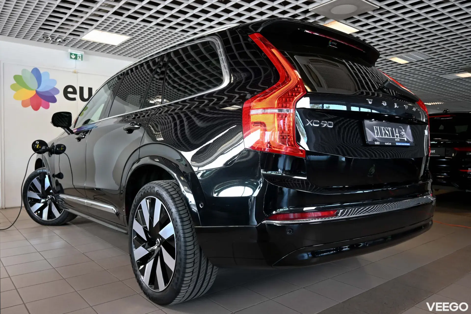 Volvo XC90 LUXURY+ B&W ULTIMATE BRIGHT XENIUM INTELLI FULL 2 335kW