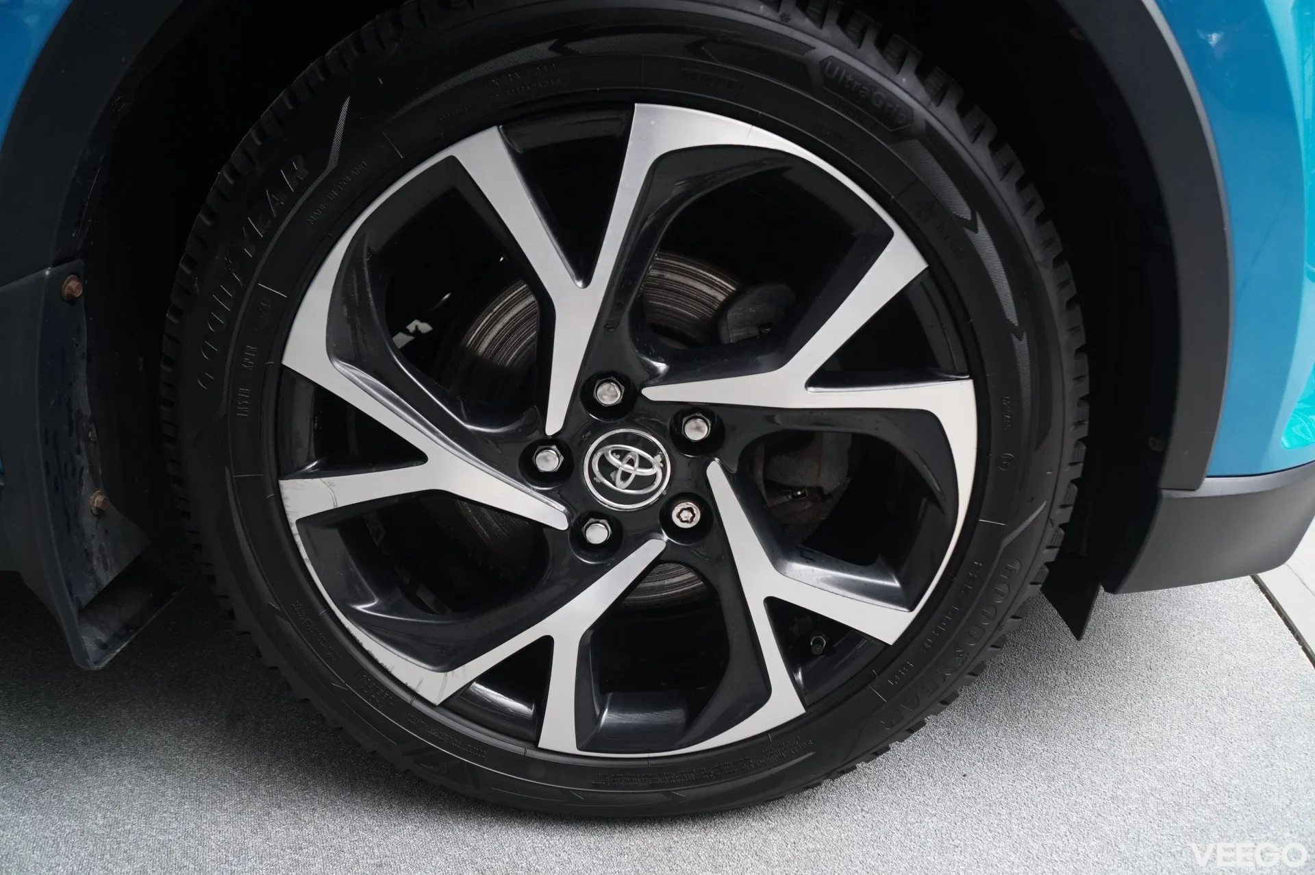 Toyota C-HR Hybrid Dynamic 1.8 72kW