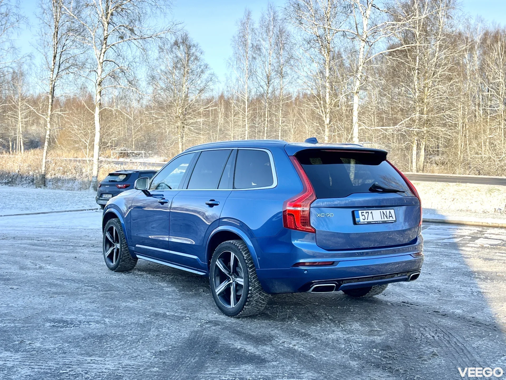 Volvo XC90 R-Design/HUD/B&W/7-seat/pano 2.0 165kW