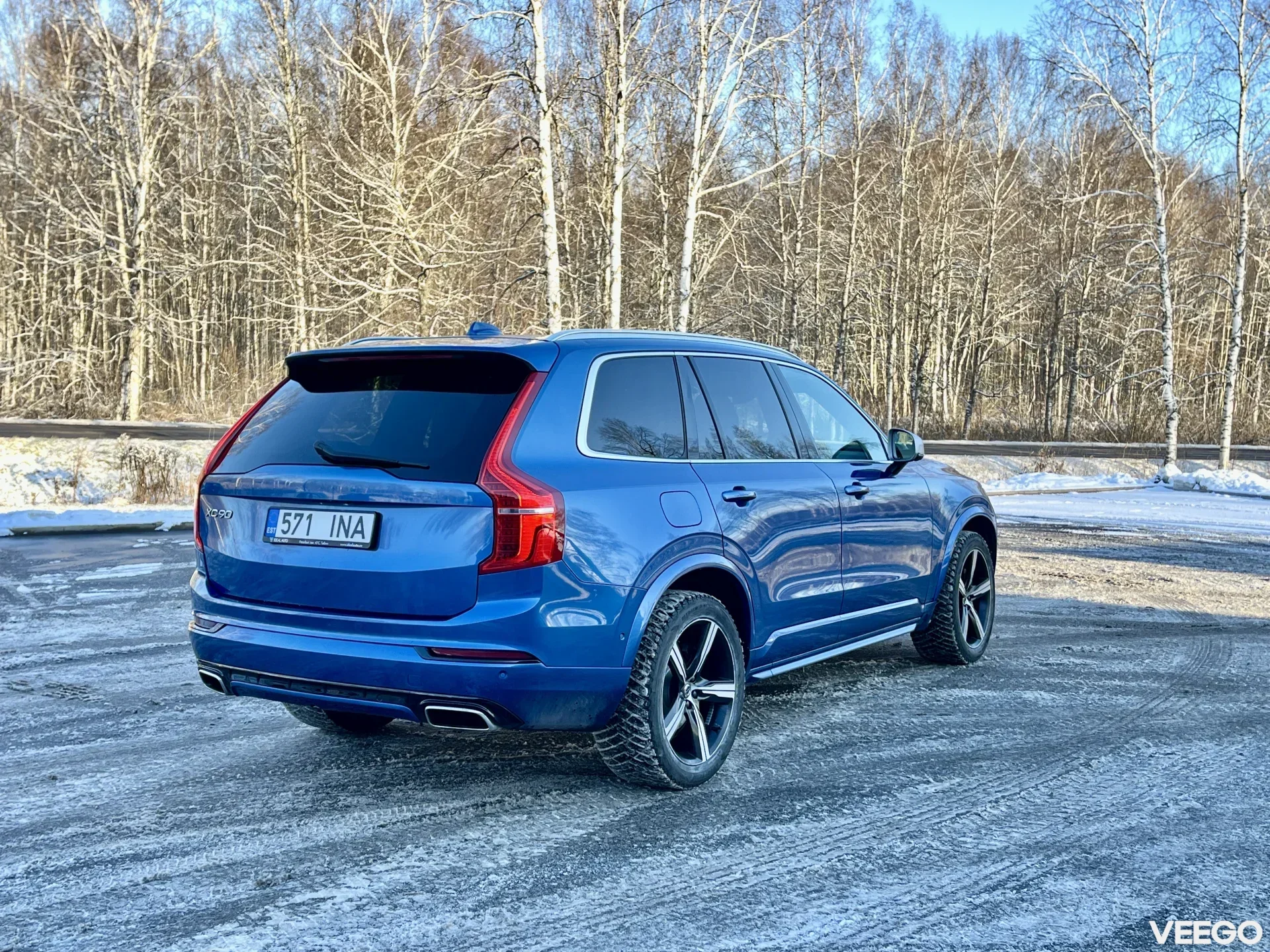 Volvo XC90 R-Design/HUD/B&W/7-seat/pano 2.0 165kW