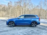 Volvo XC90 R-Design/HUD/B&W/7-seat/pano 2.0 165kW thumbnail