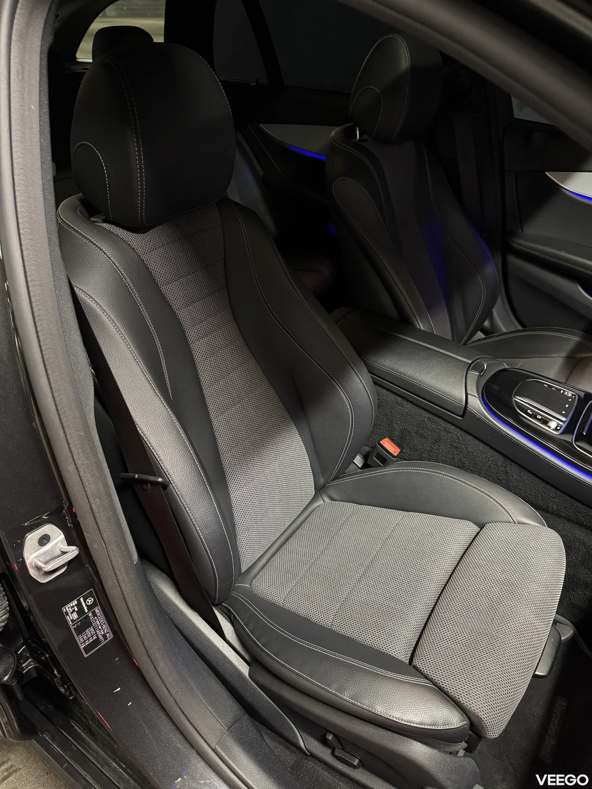 Mercedes-Benz E300 de Avantgarde 4Matic 2.0 225kW