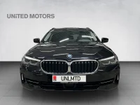 BMW 530 Touring LCI MHEV 3 210kW thumbnail
